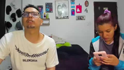  Angie and Sebas  online show from January 9, 2026, 12:57 am