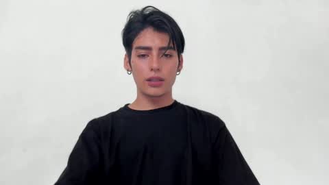 Snapshot of sebas_rosse chatting on December 4, 2024, 5:22 pm sebastian online show from December 4, 2024, 5:22 pm