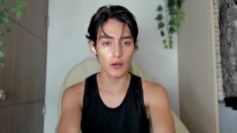 Snapshot of sebas_rosse chatting on March 2, 2025, 9:54 pm sebastian online show from March 2, 2025, 9:54 pm
