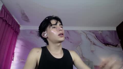 Snapshot of sebas_rosse chatting on March 10, 2025, 8:12 pm sebastian online show from March 10, 2025, 8:12 pm