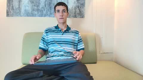 sebass_r online show from December 22, 2025, 12:35 pm