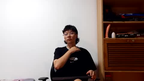 Sebas online show from January 9, 2026, 4:59 am