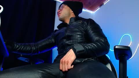 Sebastian online show from January 6, 2026, 9:57 am