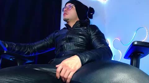 Sebastian online show from January 13, 2026, 5:46 am