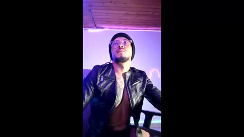 Sebastian online show from February 25, 2026, 3:38 am