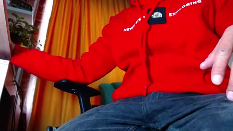 Sebastian online show from April 25, 2026, 1:41 pm