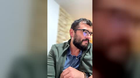 Snapshot of sebastian_ferreira chatting on February 23, 2026, 3:31 pm sebastian_ferreira online show from February 23, 2026, 3:31 pm