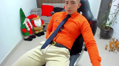 juan  sebastian online show from January 7, 2025, 12:20 pm