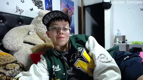 Myystiic online show from January 25, 2025, 2:37 am