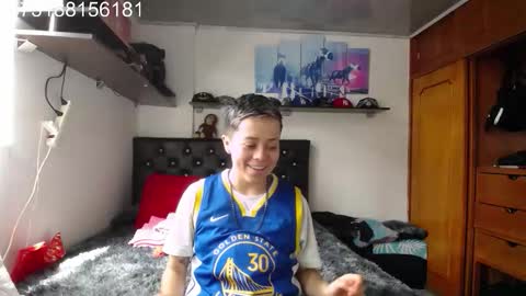 Myystiic online show from December 15, 2025, 5:50 pm