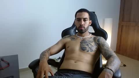 Sebastiano online show from April 9, 2026, 12:32 am