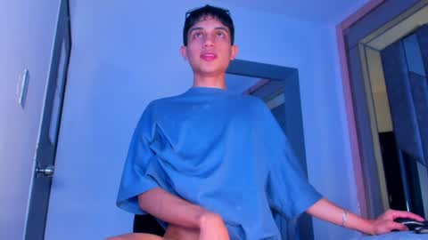 Sebastian online show from April 9, 2026, 9:20 pm