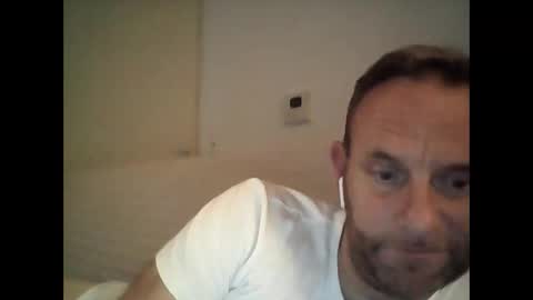 Snapshot of sebelcaballerofrances chatting on October 26, 2025, 8:26 pm sebelcaballerofrances online show from October 26, 2025, 8:26 pm