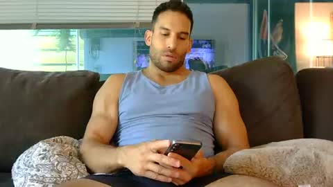 Sebastian Royce online show from June 14, 2026, 8:00 pm