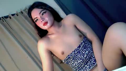 Snapshot of secret_affair18 chatting on October 24, 2025, 9:33 pm kwen online show from October 24, 2025, 9:33 pm