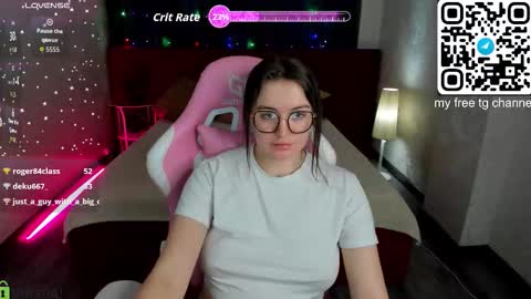 Snapshot of secret_goddes chatting on October 17, 2025, 11:57 am Catrin Mo Tu We Th Fr 5 GMT 3am-9am online show from October 17, 2025, 11:57 am