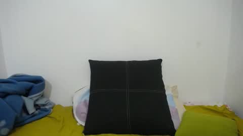 Cherry online show from November 26, 2025, 2:23 am