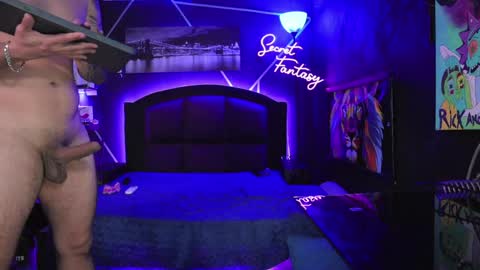 Snapshot of secretfantasy_xxx chatting on December 24, 2024, 10:39 pm Kiki and Max online show from December 24, 2024, 10:39 pm