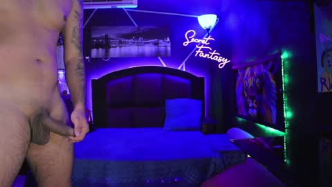 Snapshot of secretfantasy_xxx chatting on January 29, 2025, 1:48 am Kiki and Max online show from January 29, 2025, 1:48 am