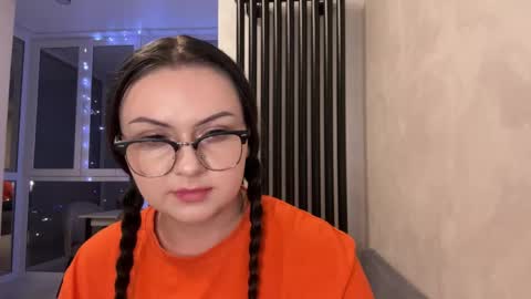 Annette  online show from May 29, 2026, 7:12 pm