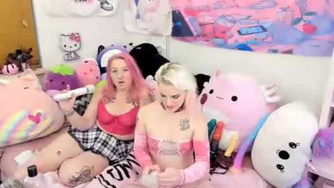 Snapshot of sedeussa chatting on November 27, 2025, 8:16 am sedeussa online show from November 27, 2025, 8:16 am