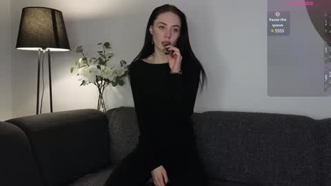 Snapshot of seduced_by_sara chatting on January 11, 2025, 8:43 pm Sara online show from January 11, 2025, 8:43 pm