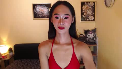 ashly online show from October 9, 2025, 8:23 am