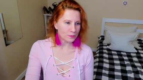 seductive_foxy_ online show from November 12, 2025, 7:09 am