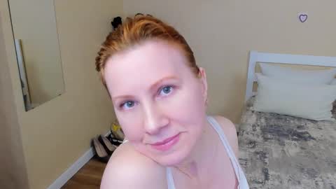 Snapshot of seductive_foxy_ chatting on March 20, 2026, 8:03 pm seductive_foxy_ online show from March 20, 2026, 8:03 pm