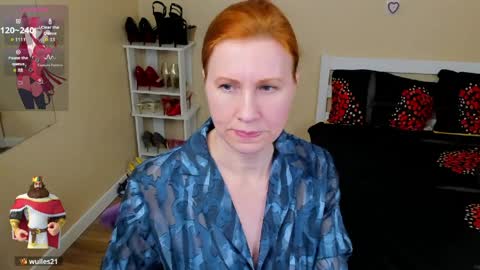 Snapshot of seductive_foxy_ chatting on April 7, 2026, 2:39 pm seductive_foxy_ online show from April 7, 2026, 2:39 pm