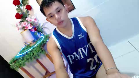 Snapshot of seductive_maxxx chatting on June 7, 2026, 10:08 am Max online show from June 7, 2026, 10:08 am