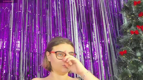 seductive_she_wolf online show from January 4, 2025, 10:38 am