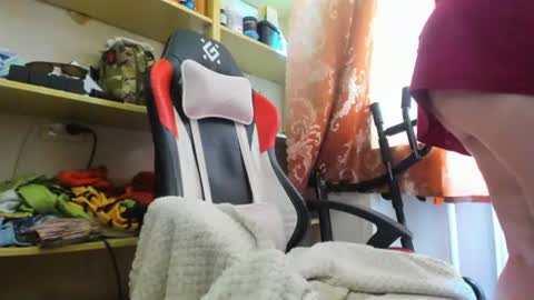 Snapshot of seductive_she_wolf chatting on June 29, 2026, 10:10 am seductive_she_wolf online show from June 29, 2026, 10:10 am