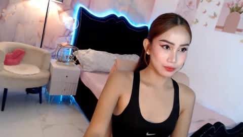Snapshot of seductive_vana chatting on September 9, 2025, 6:40 pm Vanessa online show from September 9, 2025, 6:40 pm
