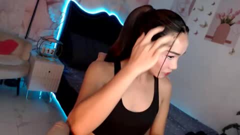 Snapshot of seductive_vana chatting on November 11, 2025, 6:30 pm Vanessa online show from November 11, 2025, 6:30 pm