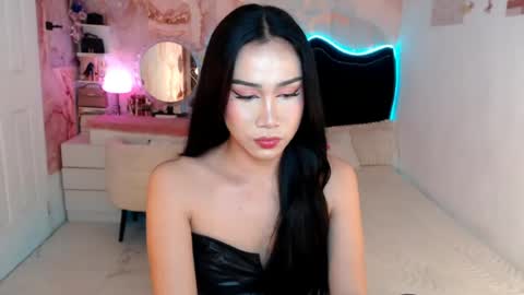 Vanessa online show from June 11, 2026, 5:11 pm