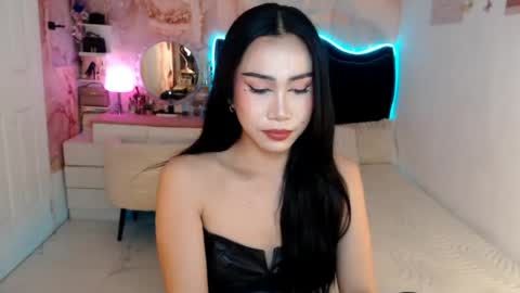 Vanessa online show from June 12, 2026, 7:24 pm