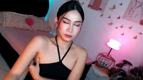 Snapshot of seductive_vana chatting on June 24, 2026, 12:09 am Vanessa online show from June 24, 2026, 12:09 am