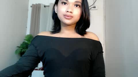 Deluxe online show from May 29, 2026, 6:06 pm