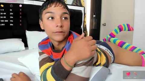 Snapshot of seductivo_jr chatting on October 17, 2025, 3:10 am seductivo online show from October 17, 2025, 3:10 am