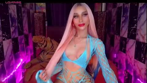 KATARINA LUST online show from July 27, 2026, 9:38 am