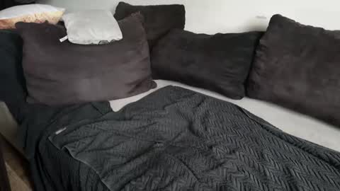 Snapshot of seeme1923 chatting on December 17, 2024, 11:06 am seeme1923 online show from December 17, 2024, 11:06 am