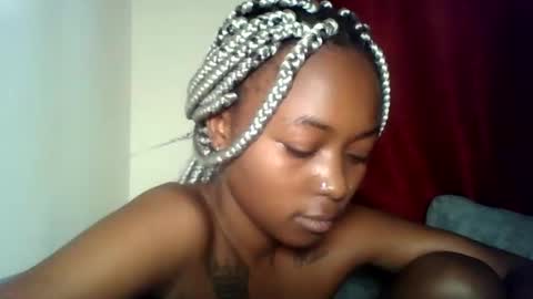 seexy_swiry online show from February 28, 2025, 9:36 am