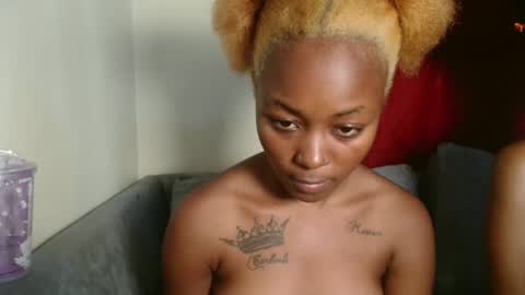 seexy_swiry online show from March 7, 2025, 2:23 pm