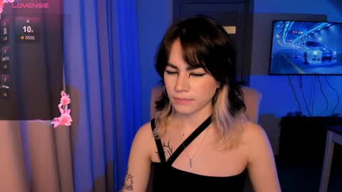 selectrra online show from December 18, 2024, 5:00 pm