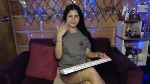 Snapshot of seleena_01 chatting on October 28, 2025, 10:45 pm seleena_01 online show from October 28, 2025, 10:45 pm
