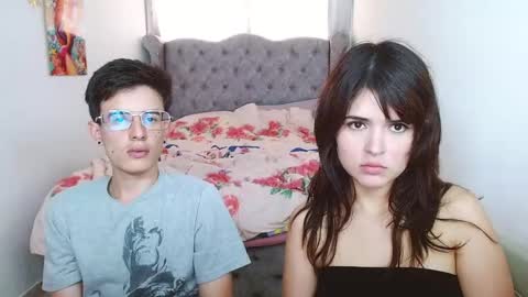 Snapshot of selena_and_andress chatting on January 28, 2025, 3:46 pm Selena Andress online show from January 28, 2025, 3:46 pm