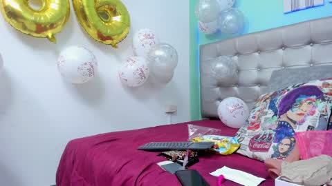 Snapshot of selena_castillo chatting on January 28, 2025, 4:08 am Selena online show from January 28, 2025, 4:08 am