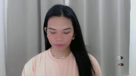 Selena online show from January 12, 2025, 12:33 pm