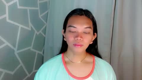 Selena online show from March 18, 2026, 12:58 am